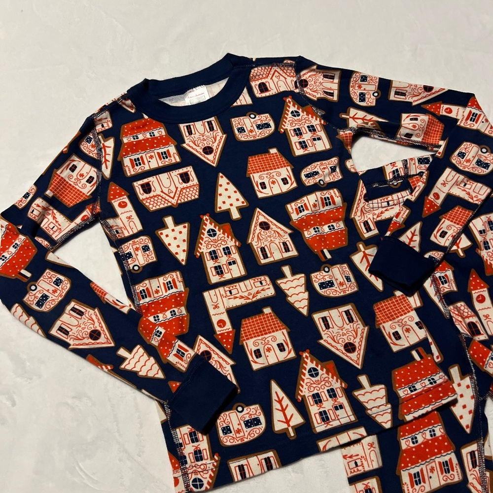 Hannah Andersson Pajamas - Picture 4 of 7
